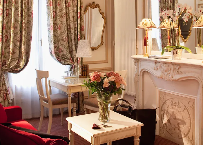 Hotel Henri Iv 4*
