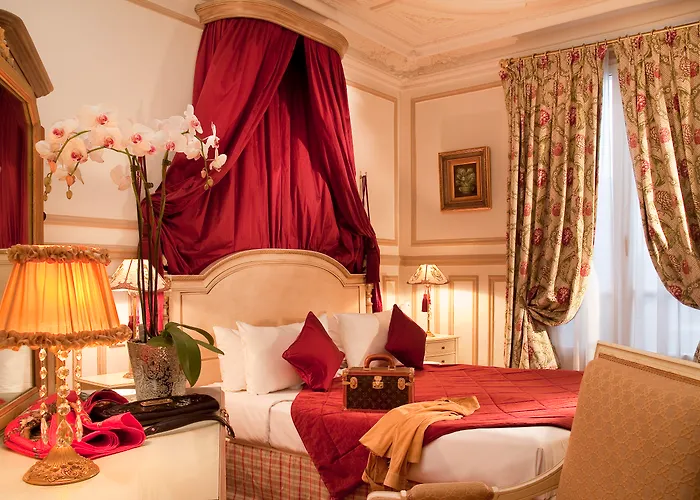 Henri Iv Hotel
