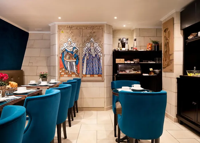 Henri Iv Hotel