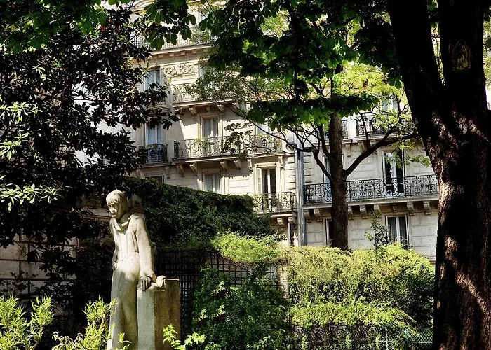 Henri Iv Hotel 4*