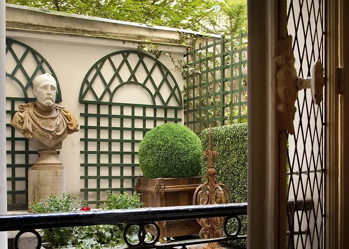 Henri Iv 4* Paris