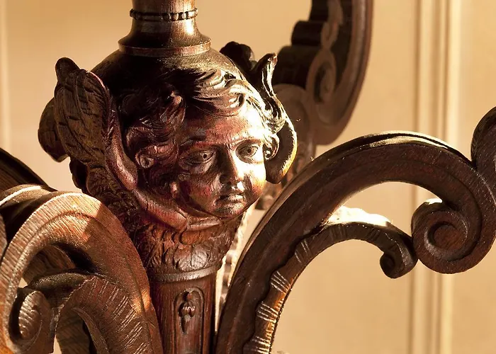 Henri Iv Hotel Paris