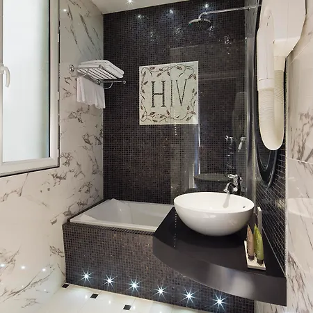 Hotell Henri Iv 4*