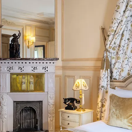 Henri Iv Hotel Paris