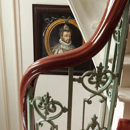 Szálloda Henri Iv